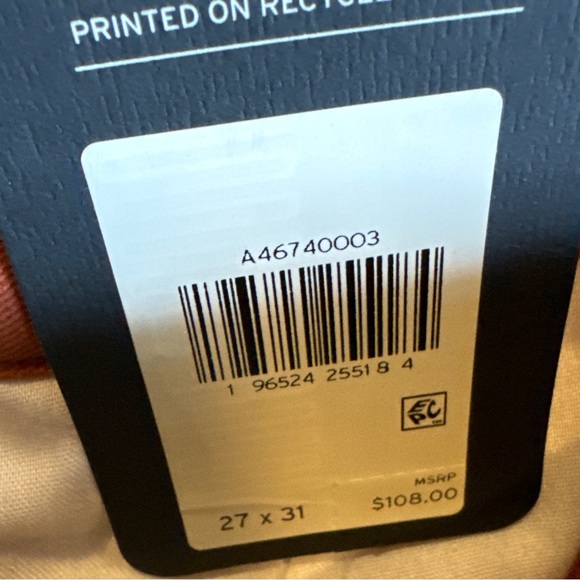 Levi’s Premium Baggy Trousers in Baked Clay Twill - Brown - Picture 6 of 11